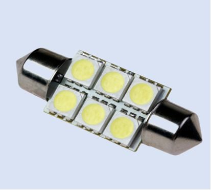 LED 灯珠封装元件特写